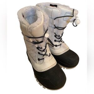 Children’s Winter Boots - White and Black